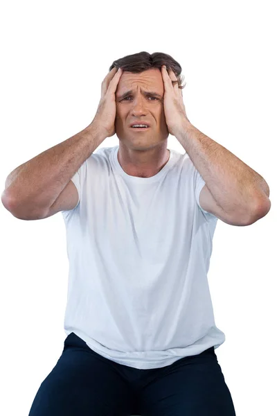 Frustrado homem maduro com a cabeça na mão — Fotografia de Stock