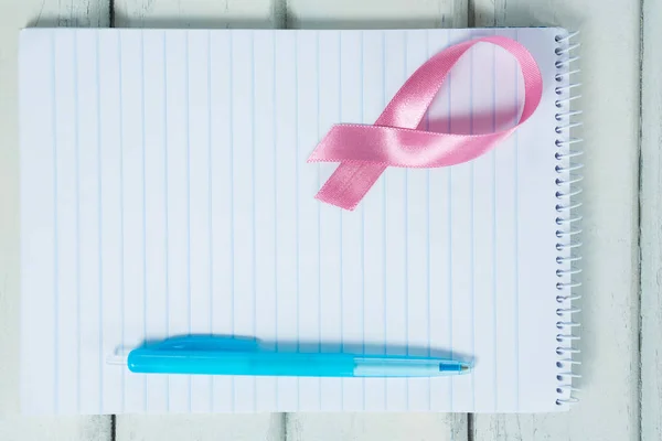 Pink Breast Cancer Awareness ribbon — Stock Photo, Image