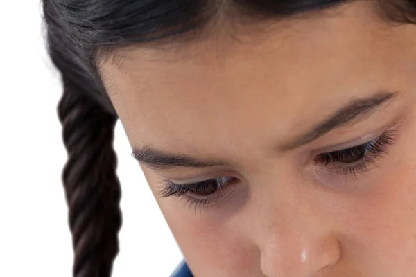 Menina triste olhando para baixo — Fotografia de Stock