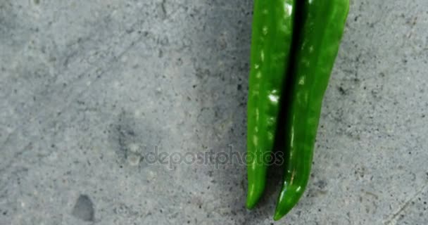 Green chilli peppers — Stock Video