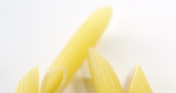 Close-Up penne makarna — Stok video