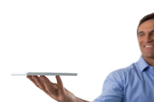 Man holding digital tablet — Stock Photo, Image