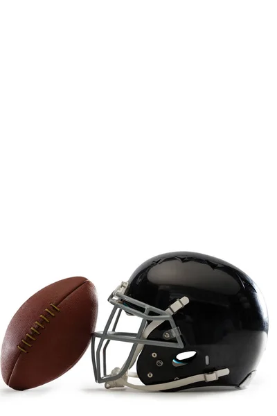 美国足球和头盔 — 图库照片