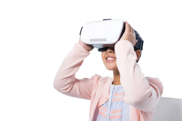 Ragazza utilizzando auricolare realtà virtuale — Foto Stock