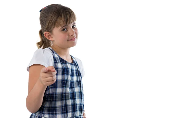 Linda chica haciendo gestos contra blanco — Foto de Stock