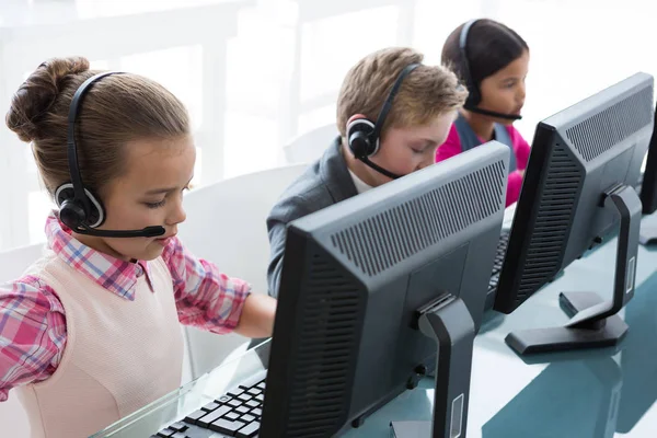 Kids as customer care executive working — Stock Photo, Image