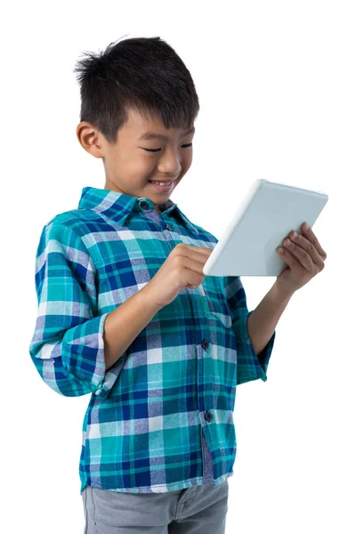 男孩使用数码平板电脑 — 图库照片