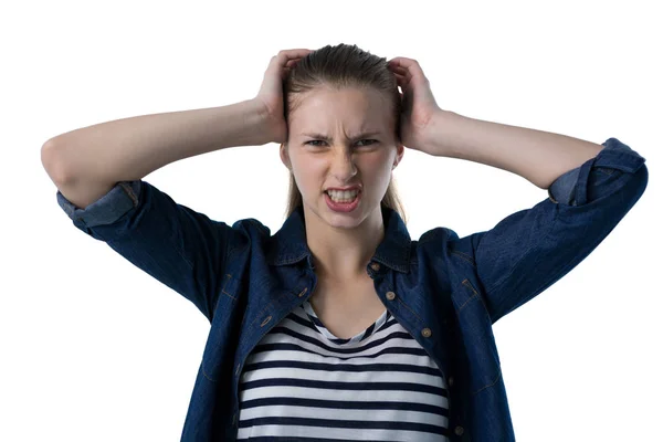Frustrada adolescente rascándose la cabeza — Foto de Stock