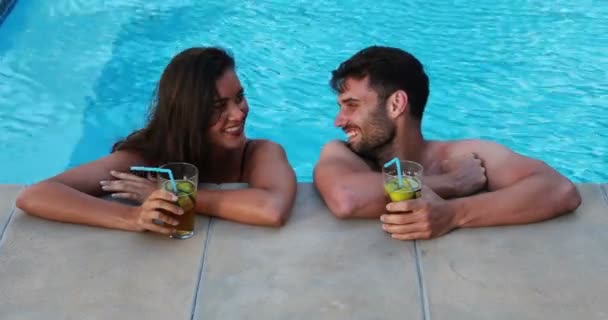 Couple having iced tea — Stock Video