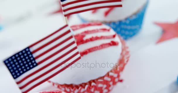 Close-up of cupcakes decorated with 4th july theme — Stock Video