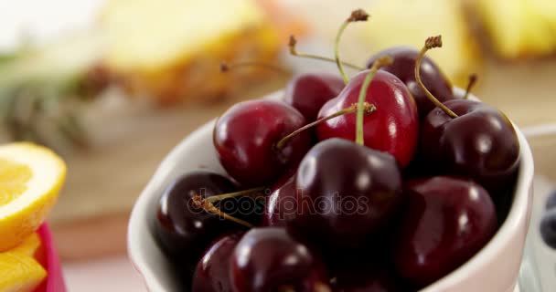 Detail cherry v misce — Stock video