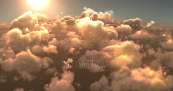 Nuages fumés et lumière du soleil brillante — Video