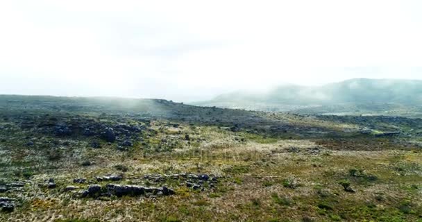 Vista de la hermosa montaña — Vídeos de Stock