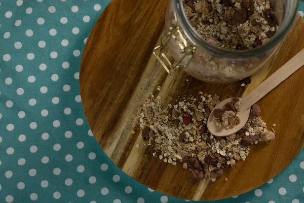 Tarro de vidrio de granola casera y muesli —  Fotos de Stock