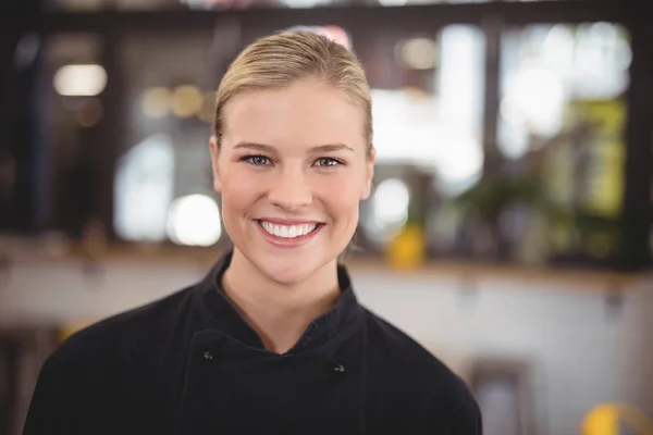 Smiling attractive waitress — Stock Photo, Image