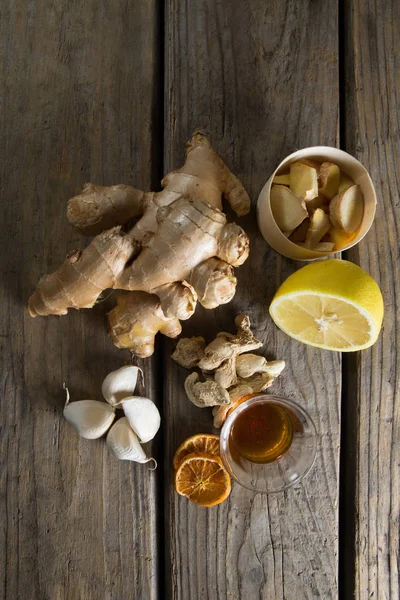 Tea with folk medicine on table — Stock Photo, Image