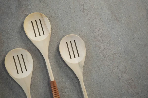 Yan yana düzenlenmiş spatula — Stok fotoğraf