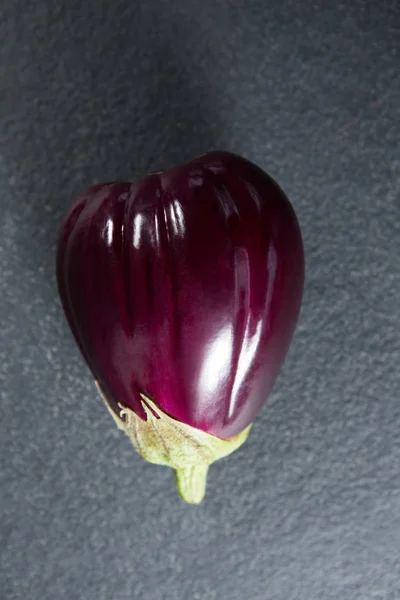 紫色茄子的顶视图 — 图库照片