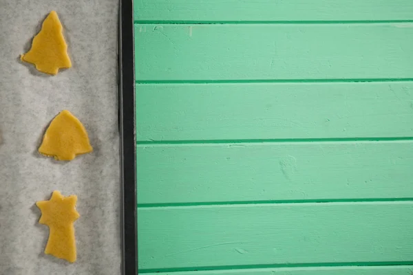 Raw cookies in baking tray — Stock Photo, Image