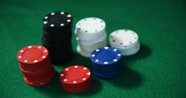 Playing cards and casino chips on poker table — Stock Video