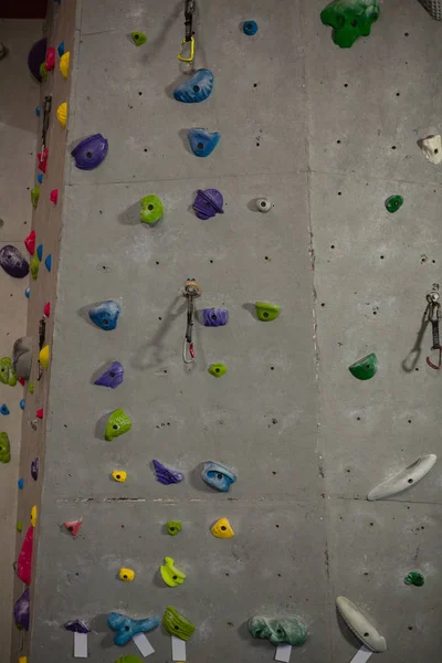 Marco completo de la pared de escalada en el club —  Fotos de Stock