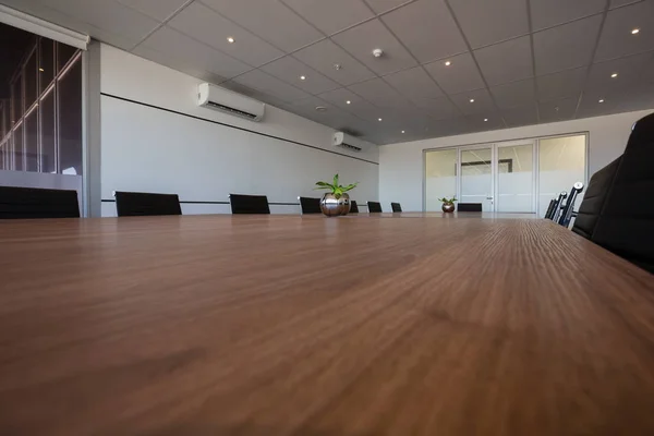 현대적인 회의실의 내부 — 스톡 사진
