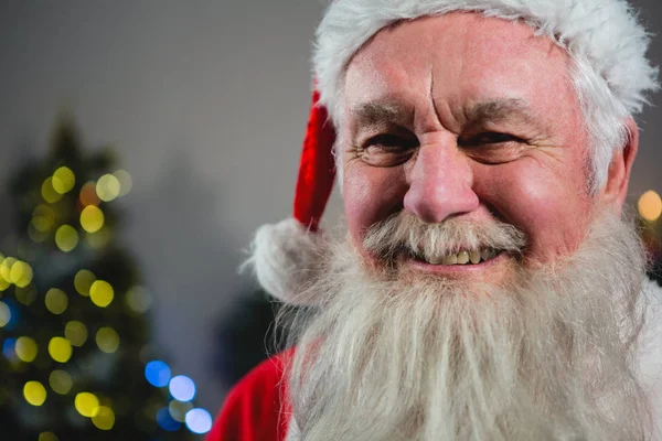 Portret uśmiechający się santa claus — Zdjęcie stockowe