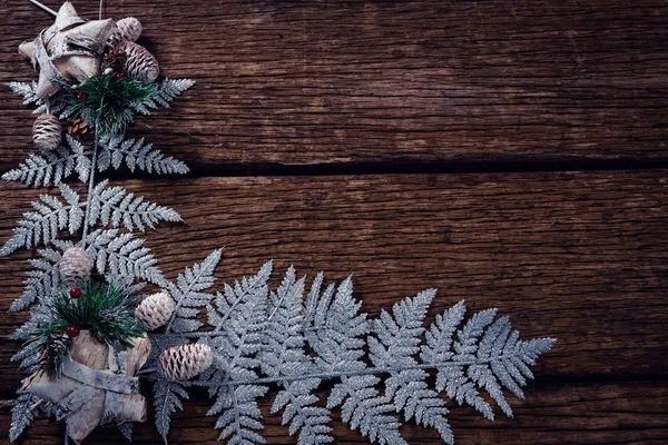 Décoration de Noël sur planche de bois — Photo