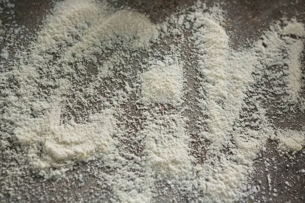 Gros plan de la farine sur la table — Photo