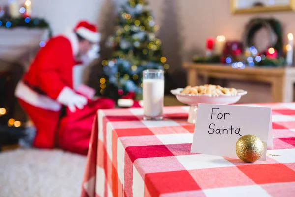 Breakfast for Santa kept on table — Stock Photo, Image