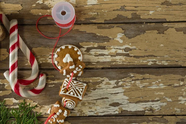 Zoet voedsel en Kerst decoraties — Stockfoto