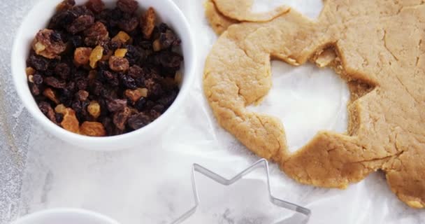 Galletas con almendra encima — Vídeos de Stock