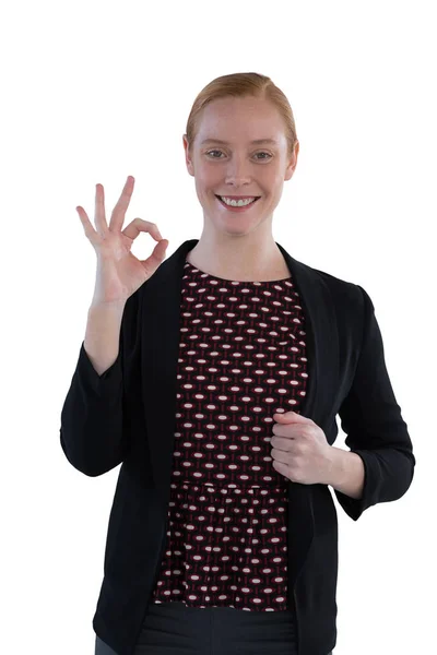 Mujer mostrando la mano ok signo — Foto de Stock