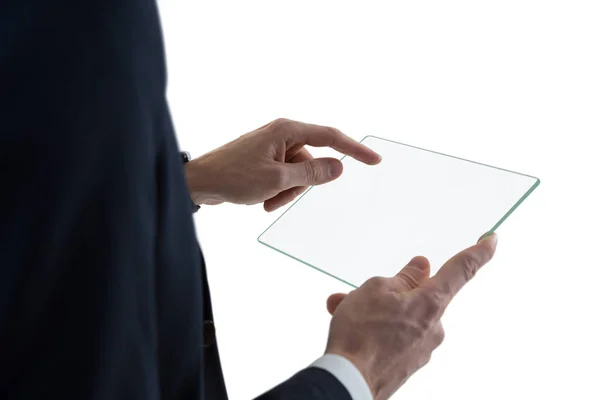 Homme d'affaires utilisant une tablette numérique en verre — Photo