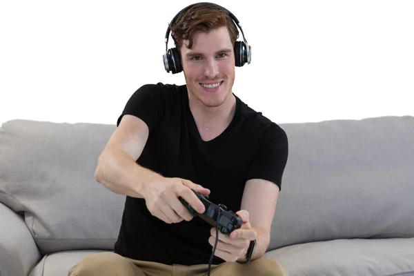 Muž hraje videohru — Stock fotografie