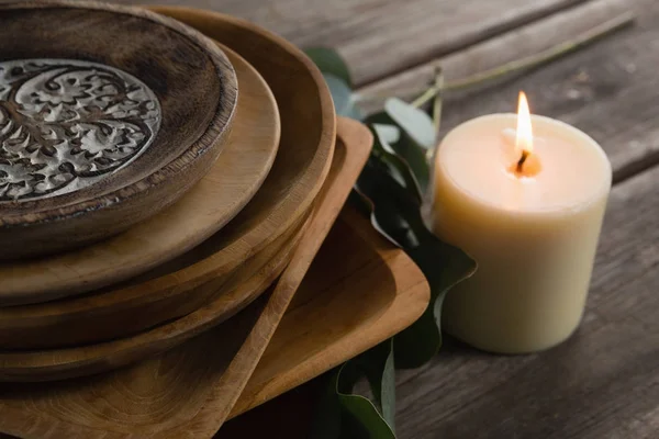 Table setting on wooden plank — Stock Photo, Image