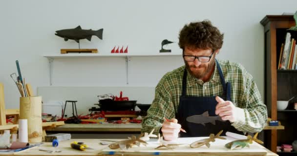 Artesanato Desenhando Projeto Escultura Oficina — Vídeo de Stock