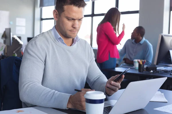 Front View Närbild Vit Manlig Företag Kreativ Arbetar Casual Modernt — Stockfoto