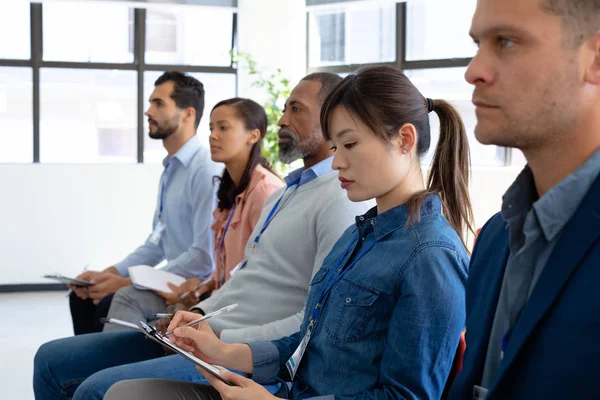 Side View Diverse Group Business Creatives Sitting Row Audience Business — Stock Photo, Image