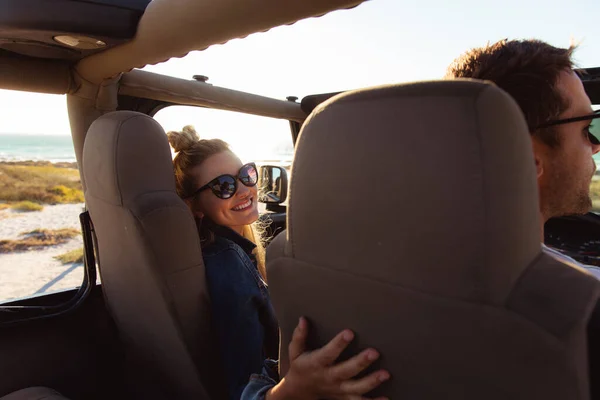 Rear View Caucasian Couple Sitting Open Top Car Man Driving — Stock Photo, Image