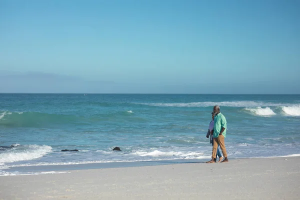 Side View Senior African American Couple Walking Beach Blue Sky — Stock Photo, Image