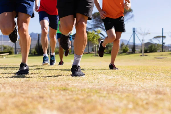 Vista Frontale Sezione Bassa Delle Gambe Gruppo Corridori Maschi Che — Foto Stock