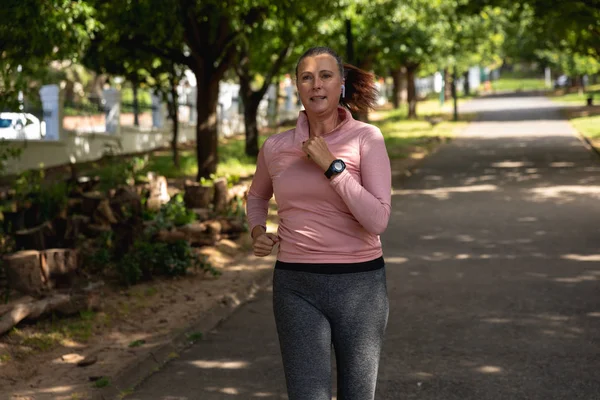 Front View Mature Middle Aged Caucasian Woman Working Out Park — Stok fotoğraf