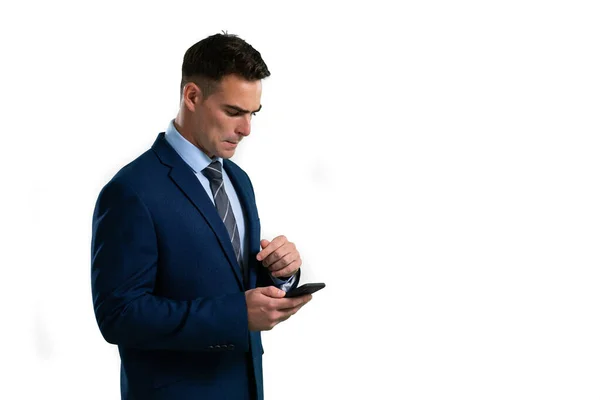 Vista Lateral Empresário Caucasiano Com Camisa Cabelo Escuro Vestindo Terno — Fotografia de Stock