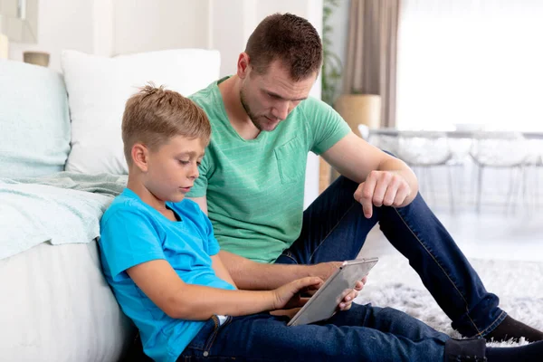 Caucasian Boy His Dad Spending Time Together Home Sitting Rug — Stock Photo, Image