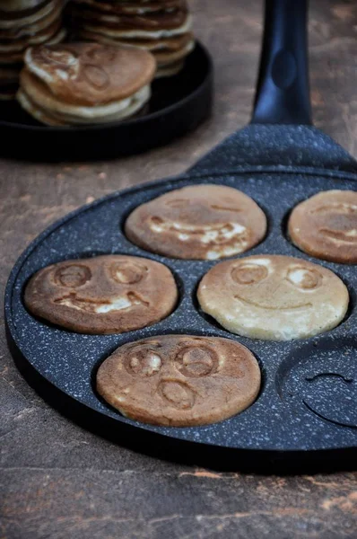 Kitchen Frying Pan Pancakes Fritters Smileys Closeup — Stock Photo, Image