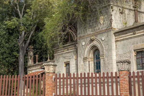 Kasteel Stabilimento Termale Tamerici, Montecatini Terme, Italië — Stockfoto