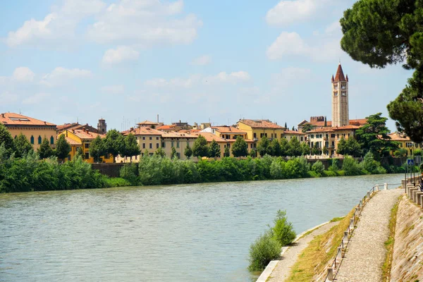 Veduta di Verona, Italia — Foto Stock