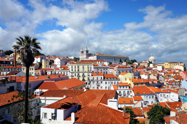 Панорамный вид на Лиссабон
