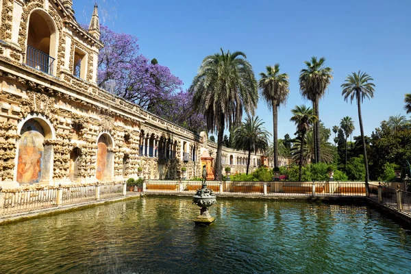 Real Alcazar tuinen, Sevilla — Stockfoto